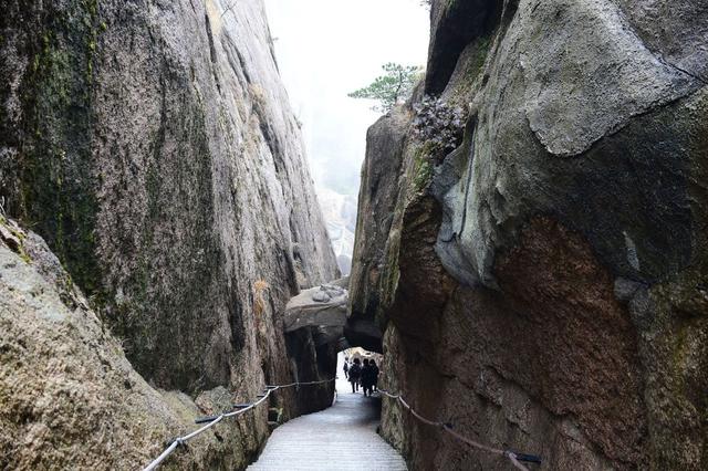 中国安徽省、黄山|爬上震撼中国的第一奇山・黄山