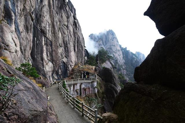 中国安徽省、黄山|爬上震撼中国的第一奇山・黄山