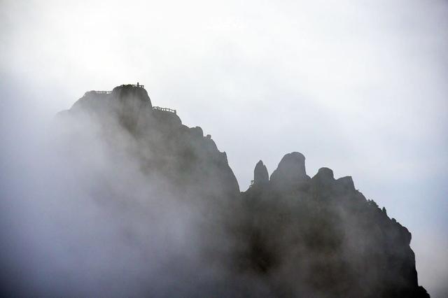 中国安徽省、黄山|爬上震撼中国的第一奇山・黄山