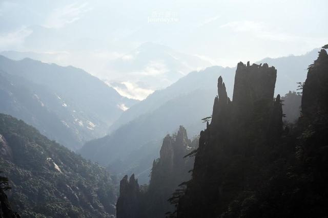 中国安徽省、黄山|爬上震撼中国的第一奇山・黄山