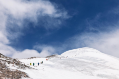 2025第二十三届玉珠峰登山大会圆满落幕，区域联动产业升级